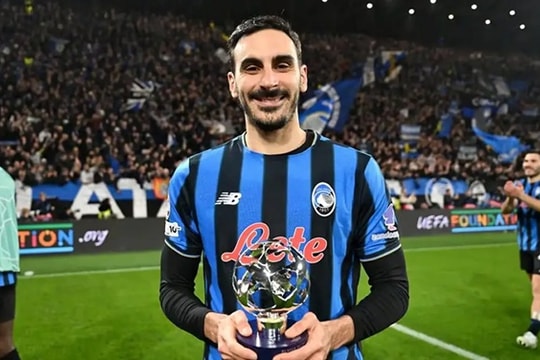 "Người thừa" Chelsea Davide Zappacosta rực sáng giúp Atalanta ngược dòng loại Dortmund