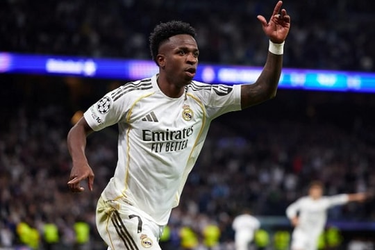 Vinicius Junior rực sáng giúp Real Madrid loại Benfica tại Champions League