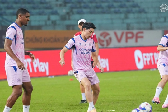CAHN bứt phá tại V-League, Đình Bắc tịt ngòi 13 trận và biến động tại tuyển Việt Nam