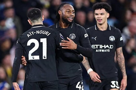 Man City hạ Leeds 1-0: Thu hẹp khoảng cách với Arsenal xuống 2 điểm