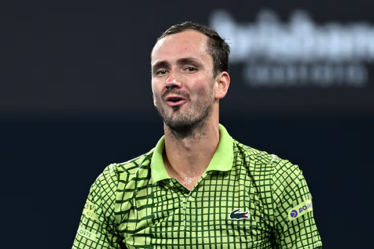 Căng thẳng Trung Đông: Medvedev và dàn sao tennis mắc kẹt tại Dubai trước thềm Indian Wells