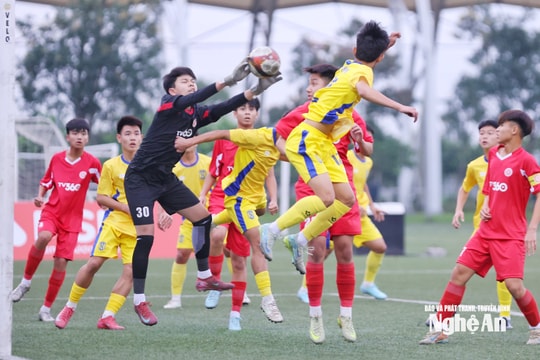 U15 Sông Lam Nghệ An I chia điểm đầy tiếc nuối trước U15 Thể Công Viettel II