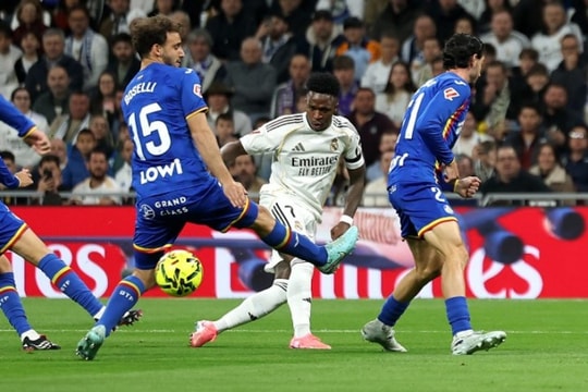 Real Madrid gục ngã tại Coliseum: Khi hệ thống Vinicius chạm ngưỡng giới hạn