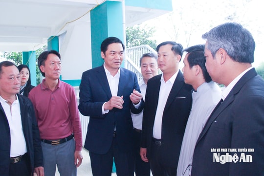 Phó Bí thư Thường trực Tỉnh ủy Hoàng Nghĩa Hiếu kiểm tra công tác bầu cử tại các địa phương