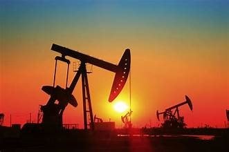 Giá dầu Brent vượt mốc 83 USD/thùng khi căng thẳng Mỹ-Iran gây gián đoạn nguồn cung