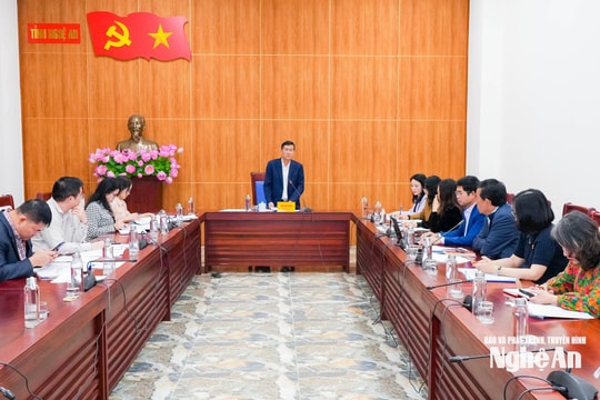 Cho ý kiến dự thảo Đề án quản lý, bảo vệ và phát huy giá trị di sản Dân ca ví, giặm Nghệ Tĩnh tỉnh Nghệ An giai đoạn 2026 - 2030