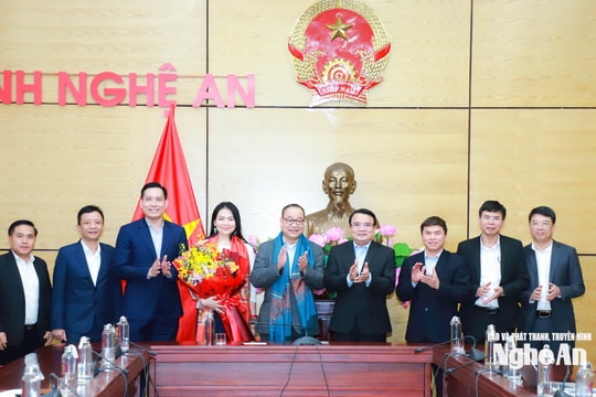 Phó Chủ tịch UBND tỉnh Nghệ An Phùng Thành Vinh làm việc với Quỹ Pavo Capital Group
