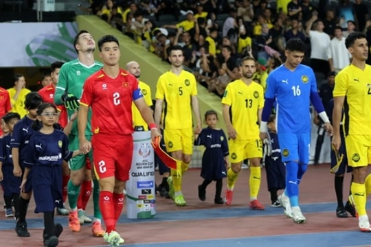 ĐT Việt Nam có thể được xử thắng Malaysia 3-0 và loạt điểm tin nóng ngày 6/3