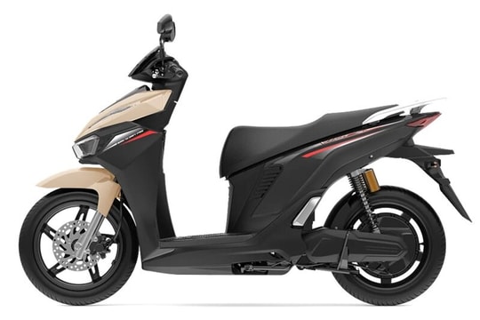 VinFast Viper: Xe máy điện thể thao đi được 156 km và công nghệ đổi pin hiện đại