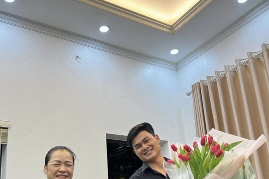 Ca sĩ Hòa Minzy công khai bạn trai quân nhân Văn Cương: Gia đình đã sang nhà hỏi cưới