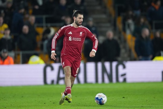 Dominik Szoboszlai: "Cỗ máy" điều tiết và pressing hoàn hảo của Arne Slot tại Liverpool