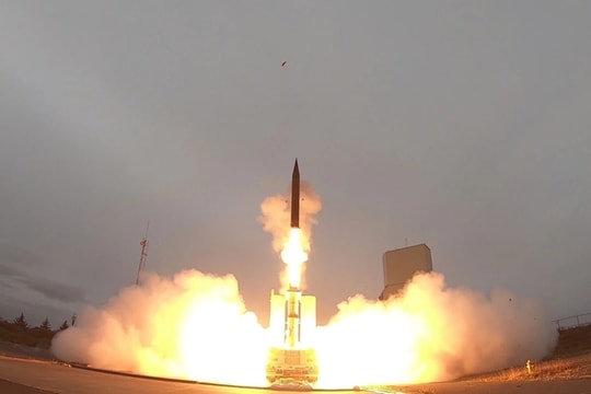 Hệ thống phòng thủ Arrow: Tấm khiên chiến lược bảo vệ không phận Israel