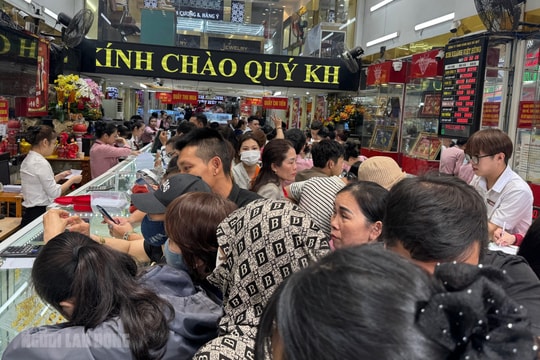 Giá vàng hôm nay 09/03/2026: Giá vàng SJC, vàng nhẫn trong nước, và vàng thế giới đầu tuần sớm nhất