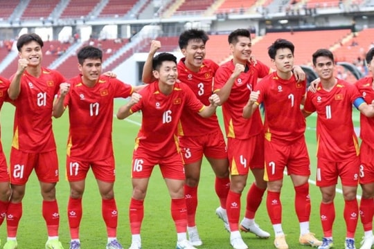 HLV Kim Sang-sik trẻ hóa ĐT Việt Nam: Phòng thí nghiệm chiến thuật tại FIFA Days tháng 3