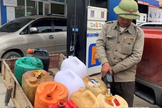 Công an Nghệ An cảnh báo nguy cơ cháy nổ từ việc tích trữ xăng, dầu