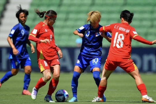 Tuyển nữ Việt Nam rơi vào thế khó ở Asian Cup 2026; 23 thẻ đỏ trong một trận bóng ở Brazil