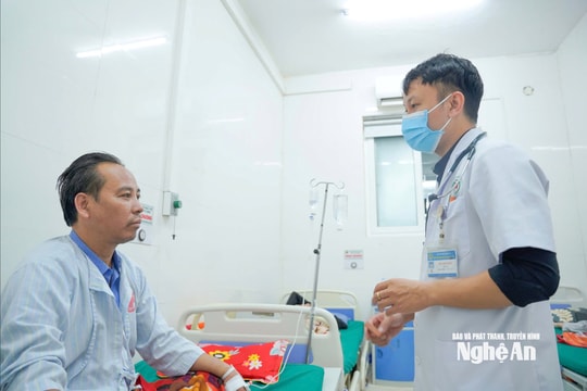 Người đàn ông 49 tuổi đột quỵ tắc động mạch thân nền thoát 'cửa tử' thần kỳ