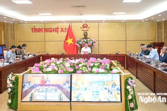 Thủ tướng Phạm Minh Chính chủ trì Hội nghị trực tuyến về tình hình phát triển 'kinh tế bạc'