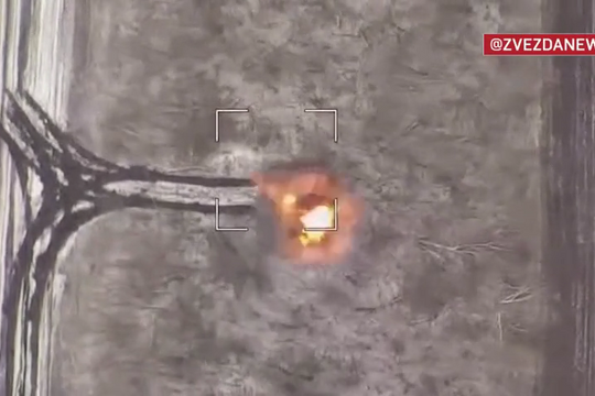 UAV Lancet Nga phá hủy xe tăng T-72 và T-64 của Ukraine tại Dobropillia