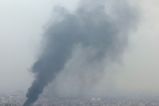 Mỹ sử dụng bom xuyên phá oanh tạc các cơ sở tên lửa ngầm của Iran