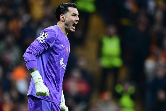 Galatasaray 1-0 Liverpool: Ugurcan Cakir gieo sầu cho Arne Slot tại RAMS Park