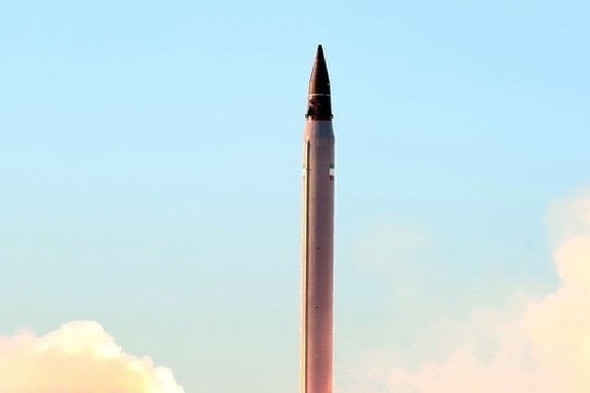 Khám phá kho tên lửa tầm trung của Iran: Từ Shahab-3 đến công nghệ siêu vượt âm Fattah