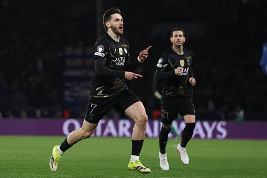 PSG đè bẹp Chelsea 5-2: Cú đúp của Kvaratskhelia và nghịch lý xG tại Parc des Princes