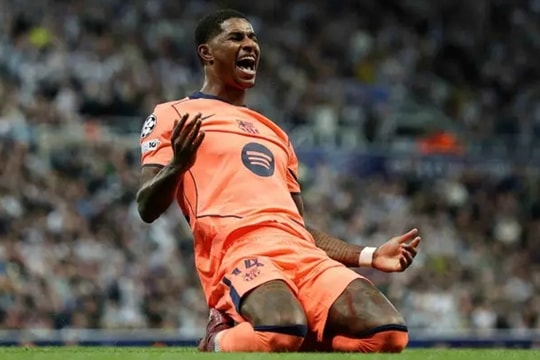 Manchester United ra tối hậu thư 30 triệu euro cho Barcelona vụ Marcus Rashford