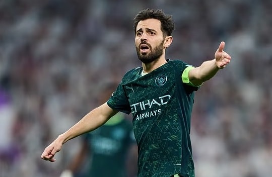 Real Madrid đè bẹp Man City 3-0: Bernardo Silva thừa nhận tương lai "đen tối"