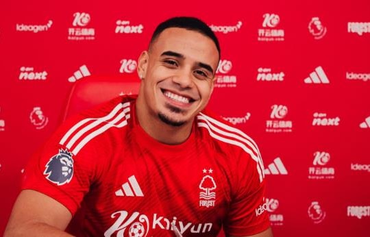 Chuyển nhượng 12/3: MU săn "đá tảng" Murillo, Arsenal cạnh tranh Tino Livramento và Julian Brandt