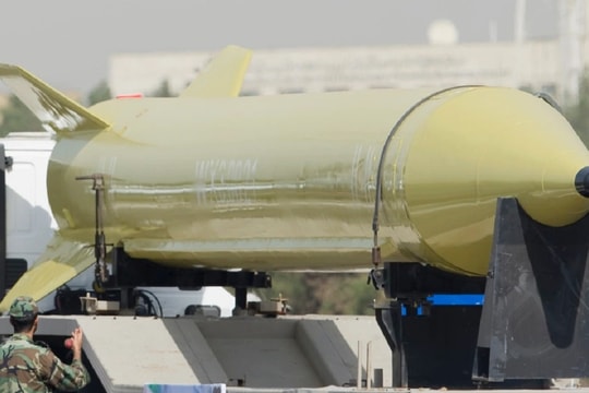 Chiến thuật thủy lôi của Iran tại eo biển Hormuz và thách thức đối với Hải quân Mỹ