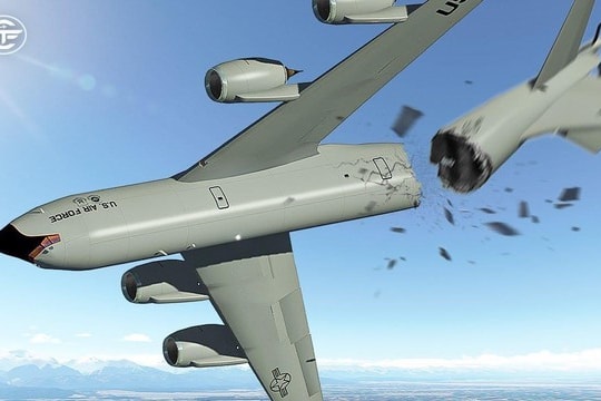 Máy bay tiếp dầu KC-135 của Mỹ rơi tại Iraq và sự cố trên tàu sân bay USS Gerald R. Ford