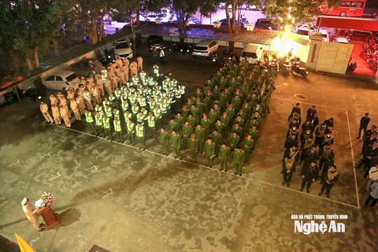 Công an Nghệ An huy động hơn 500 cán bộ, chiến sĩ ra quân xử lý thanh thiếu niên gây rối, vi phạm giao thông