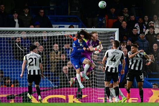 Aaron Ramsdale rực sáng giúp Newcastle hạ gục Chelsea: Lời khẳng định của Eddie Howe