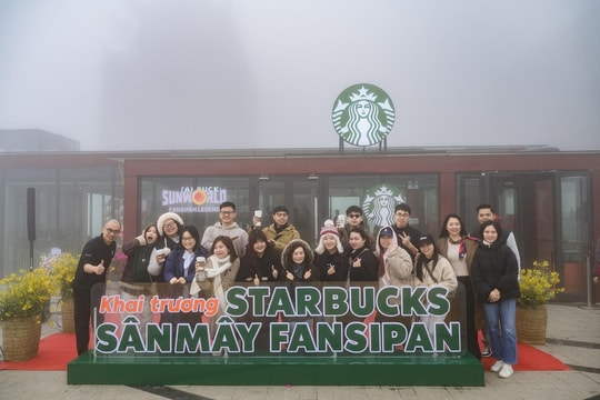 Fansipan: Chinh phục đỉnh cao và thưởng thức Starbucks cao nhất châu Á