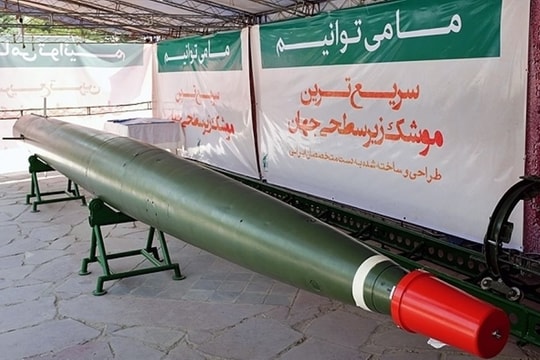 Ngư lôi siêu khoang Hoot: Vũ khí chiến lược giúp Iran kiểm soát eo biển Hormuz