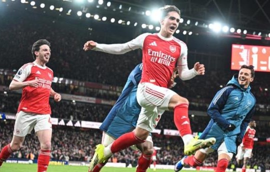 Arsenal hạ Everton 2-0: Thần đồng 16 tuổi Max Dowman lập kỷ lục lịch sử