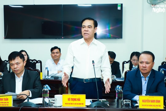 Chủ tịch UBND tỉnh Nghệ An tiếp công dân định kỳ, chỉ đạo rà soát, giải quyết nhiều vụ việc đất đai kéo dài
