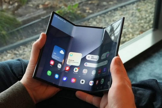 Samsung dừng sản xuất Galaxy Z TriFold: Kết thúc sớm một cuộc thử nghiệm công nghệ
