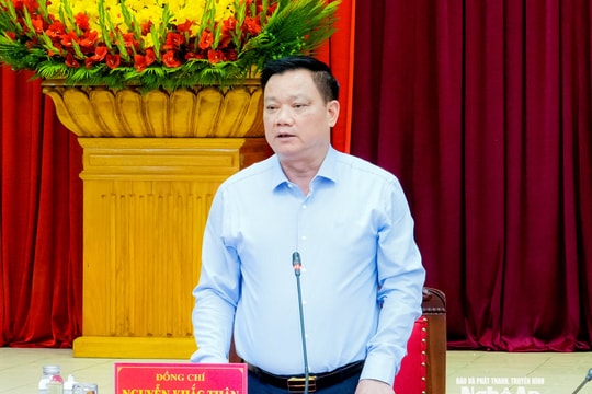 Bí thư Tỉnh ủy Nguyễn Khắc Thận: Cuộc bầu cử trên địa bàn tỉnh diễn ra rất thành công, bảo đảm an toàn, dân chủ, đúng luật