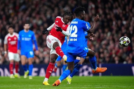 Paul Merson ví Arsenal như cỗ máy không thể ngăn cản sau trận thắng Leverkusen 2-0