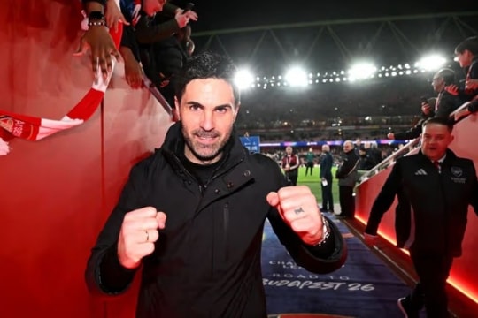 Arsenal vào tứ kết Champions League: Tuyệt phẩm của Eze và bản lĩnh Pháo thủ