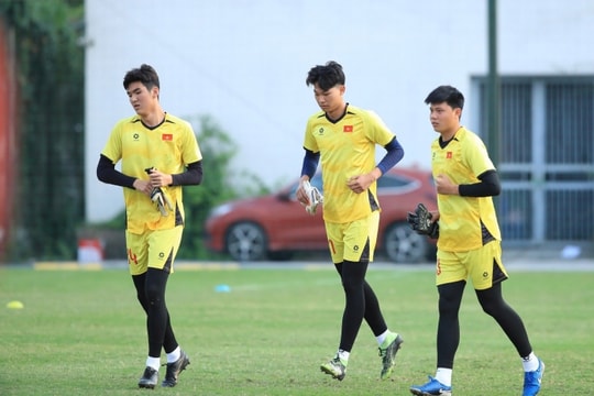 Thủ môn trẻ Việt Nam từ chối quốc tịch Nhật Bản; Lộ diện 4 cặp tứ kết Champions League 2025/26