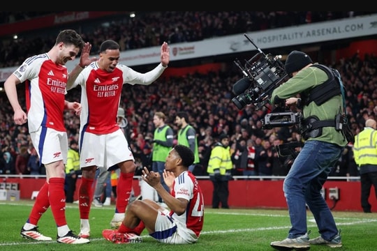 Arsenal vs Man City tại chung kết Carabao Cup: Cuộc hoán đổi vị thế giữa hai đế chế