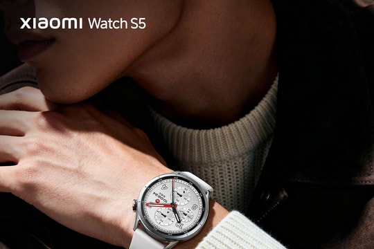 Xiaomi Watch S5 ra mắt: Pin 21 ngày, màn hình 2.500 nits và hỗ trợ hệ sinh thái Xiaomi Auto