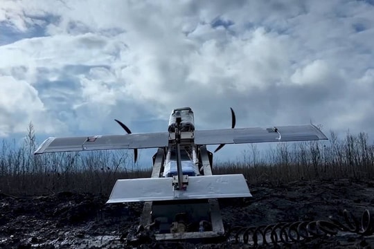 Nga triển khai UAV Molniya điều khiển bằng cáp quang giúp vô hiệu hóa tác chiến điện tử