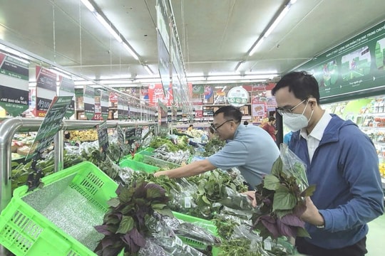 Giá thực phẩm tại TP.HCM tăng đến 20% do áp lực chi phí vận tải và vật tư