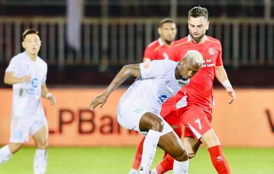 Bán kết Cúp Quốc gia 2025/26: Đại chiến nảy lửa của những 'gã khổng lồ' V.League
