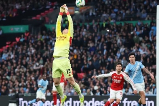 Chấm điểm Arsenal tại Carabao Cup: Kepa mắc sai lầm chí tử, Saliba nỗ lực đơn độc