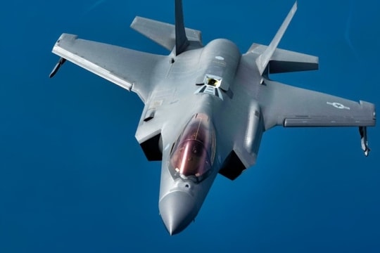 Mỹ bàn giao hàng trăm tiêm kích F-35 không có radar do chậm trễ kỹ thuật